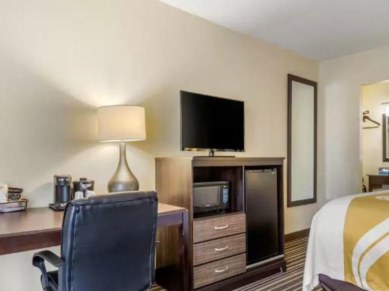 Motel 6 Charlotte, Nc - Airport South Εξωτερικό φωτογραφία