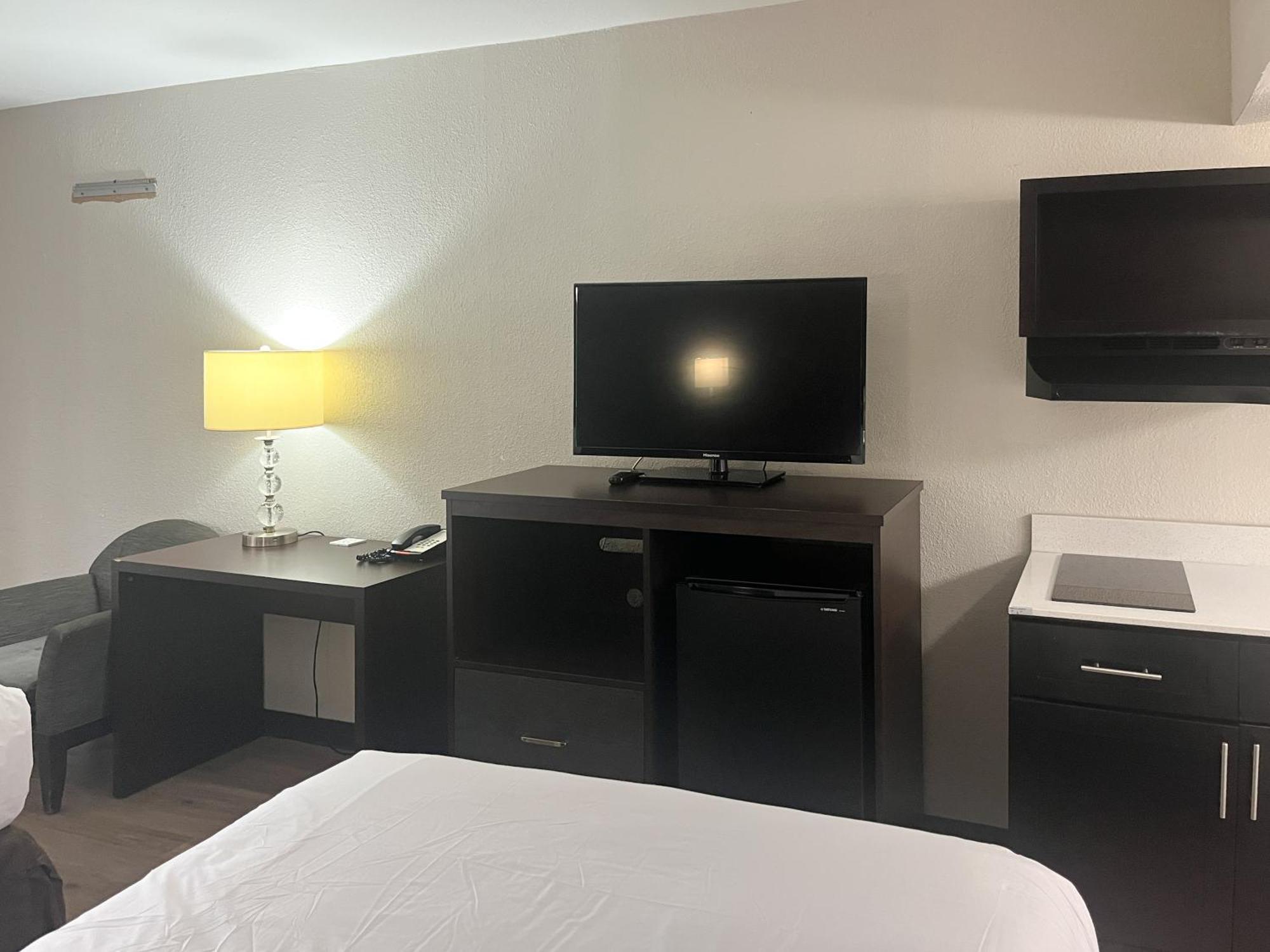 Motel 6 Charlotte, Nc - Airport South Εξωτερικό φωτογραφία