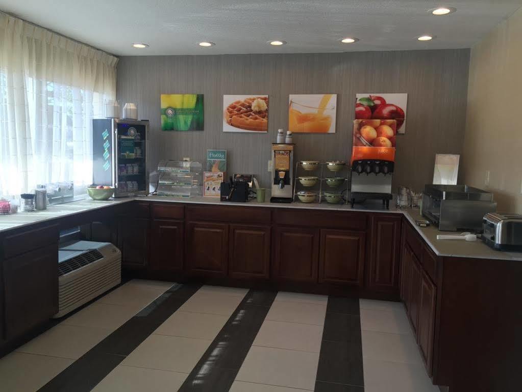 Motel 6 Charlotte, Nc - Airport South Εξωτερικό φωτογραφία